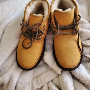 Ugg Neumal Boot sz 8.5